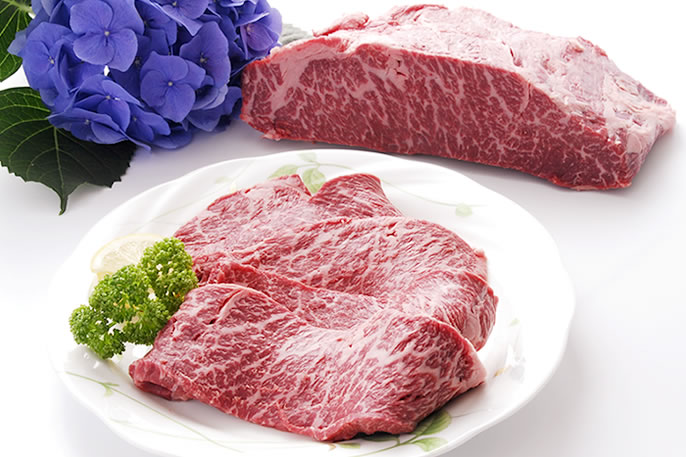 赤身肉の旨味を最大限に引き出す「WAGYU」